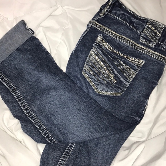 Maurice’s brand Capris SPARKLY - Picture 3 of 3